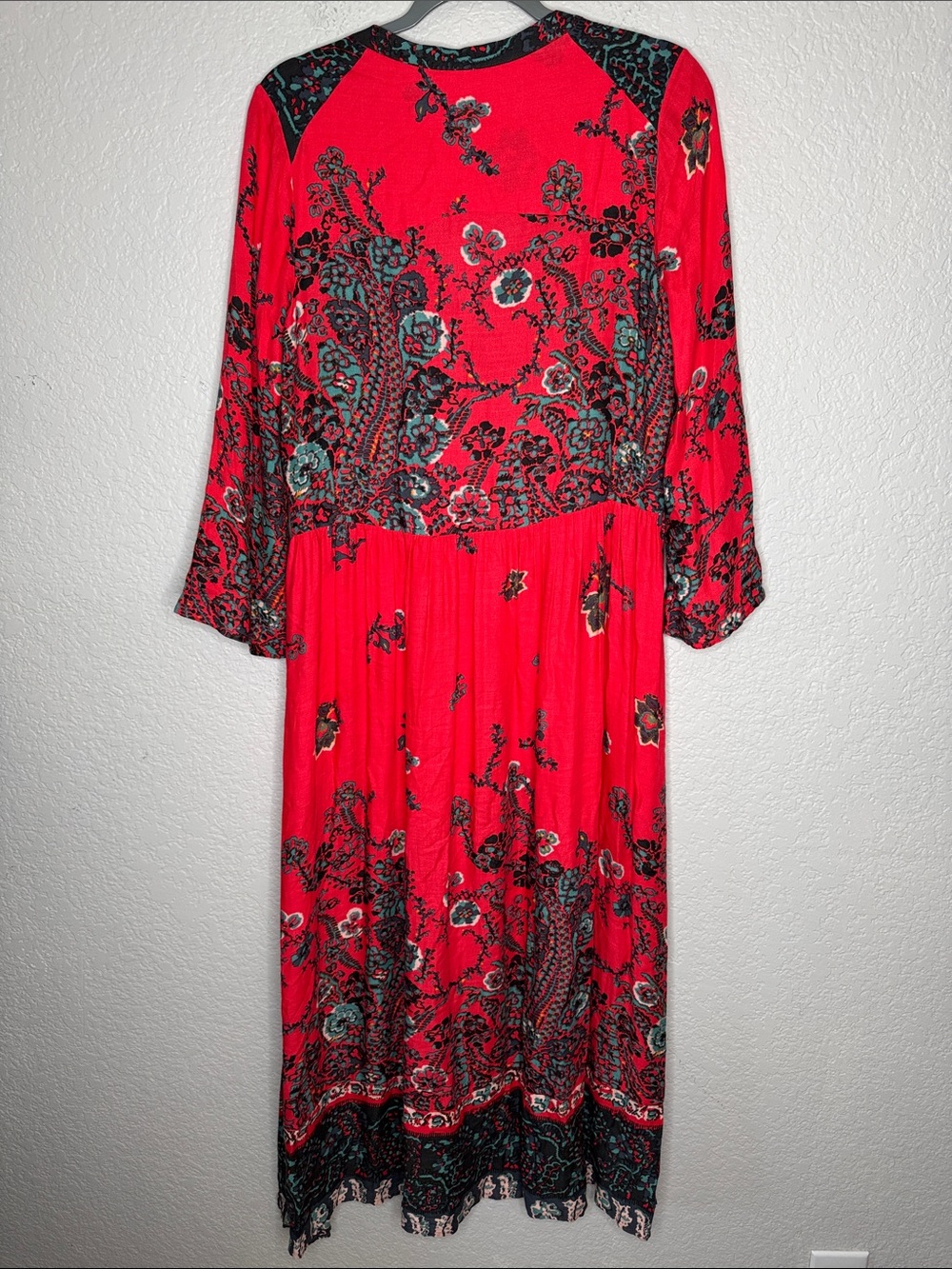 Free People If You Only Knew Maxi Dress Small Red Floral Boho As Seen On Tyra - Picture 7 of 9